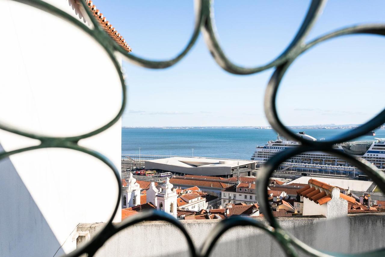 Cosy Alfama Hideout - With Rooftop Terrace Lisboa Eksteriør billede
