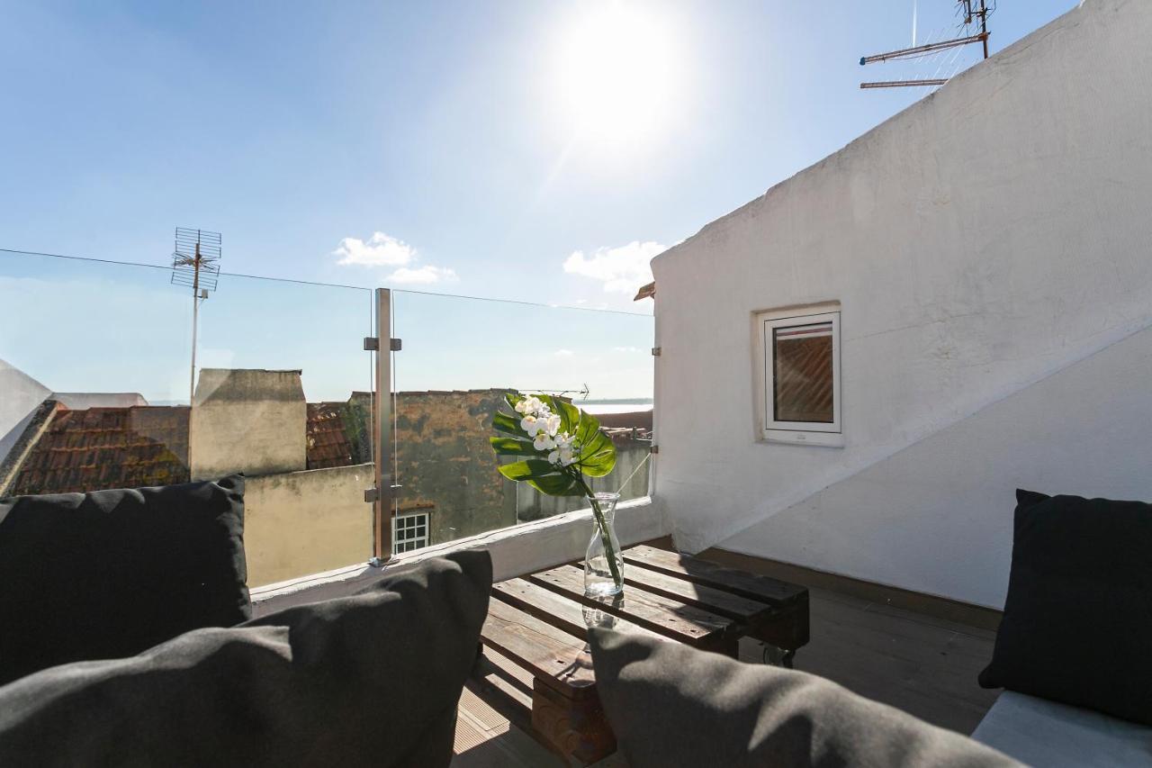 Cosy Alfama Hideout - With Rooftop Terrace Lisboa Eksteriør billede
